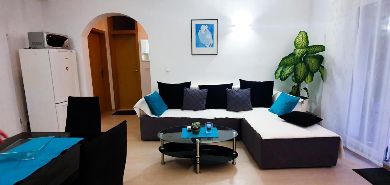Radenka Zafron Apartment Vodice Luaran gambar
