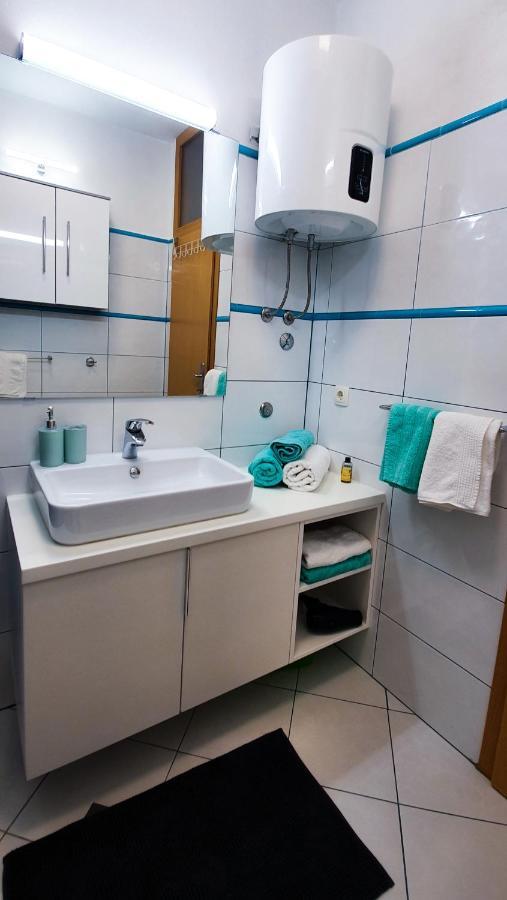 Radenka Zafron Apartment Vodice Luaran gambar